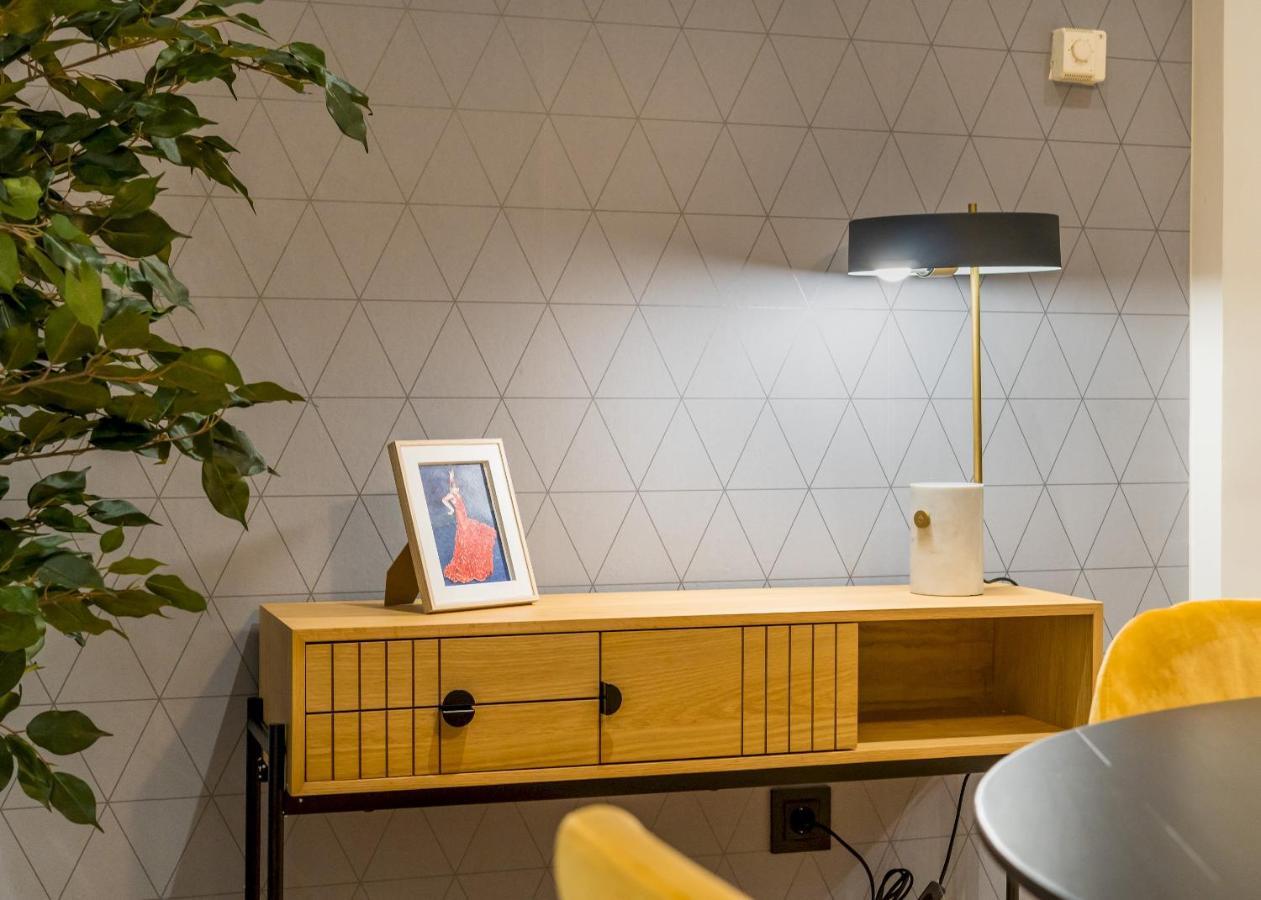 Wide And Modern -1Bd 1,5 Bth- Malasana Мадрид Экстерьер фото